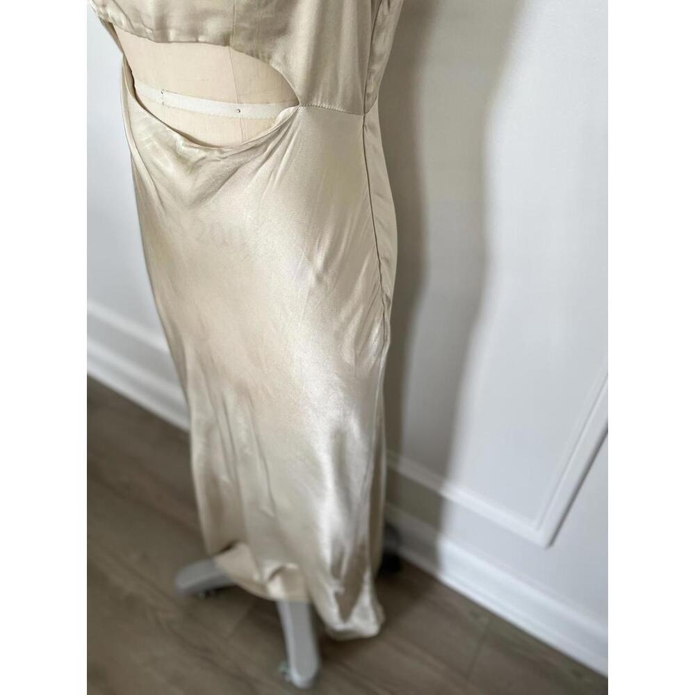 Anthropologie - Elegant Women's Maxi Dress with Cutout Detail, size L - Picture 6 of 13